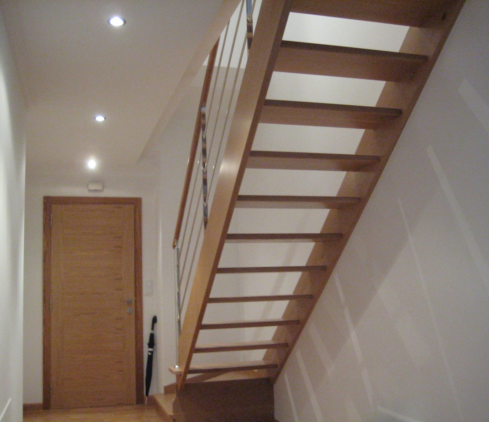 Escalera de Roble Moderna en Parla